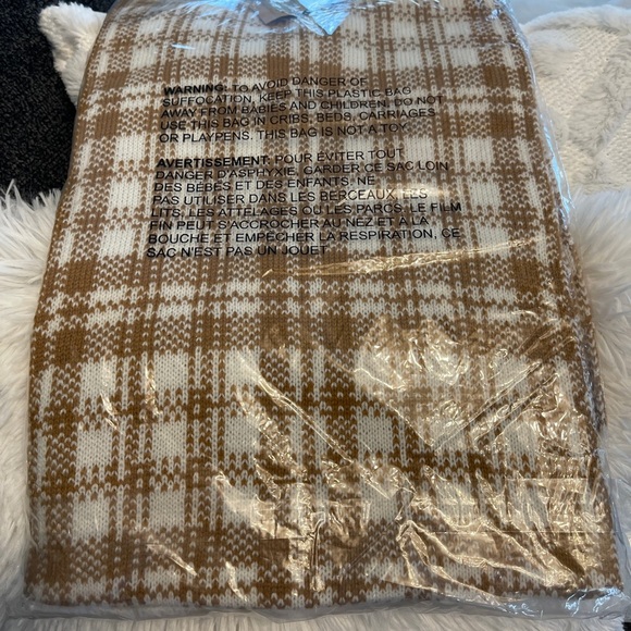 TIMBERLAND Buffalo Plaid Scarf - Picture 10 of 11